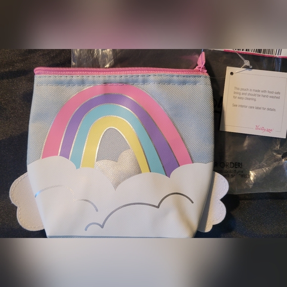 Thirty One Rainbow Cool Zip Snacker - Picture 2 of 8